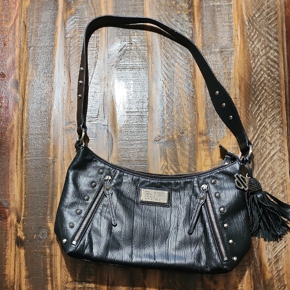 Harley-Davidson Black Leather Shoulder Bag with Glossy Finish